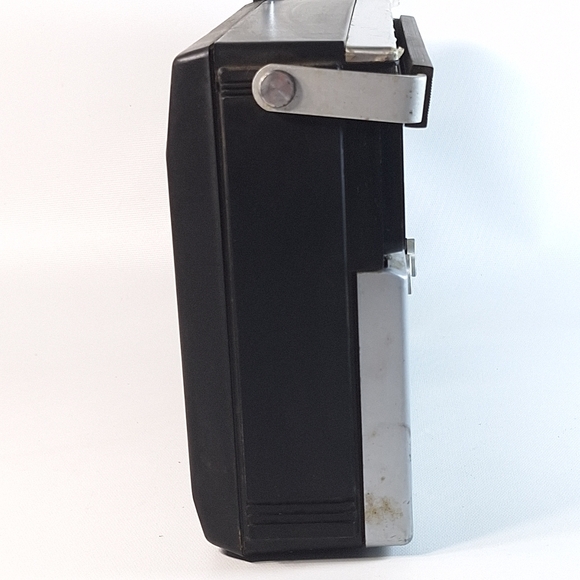 Vintage Strauss Model JM-&212 Multi Band Radio - Picture 10 of 12